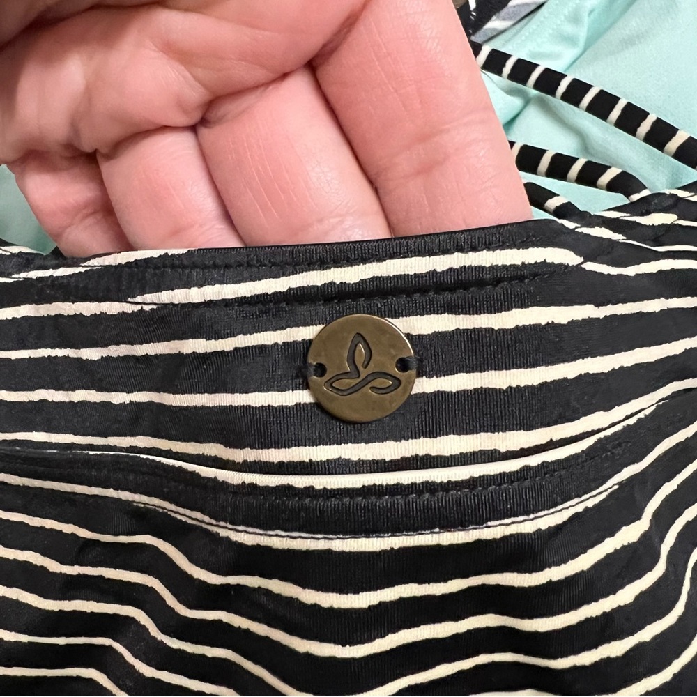prAna Kayana Tankini Top small - Picture 6 of 12